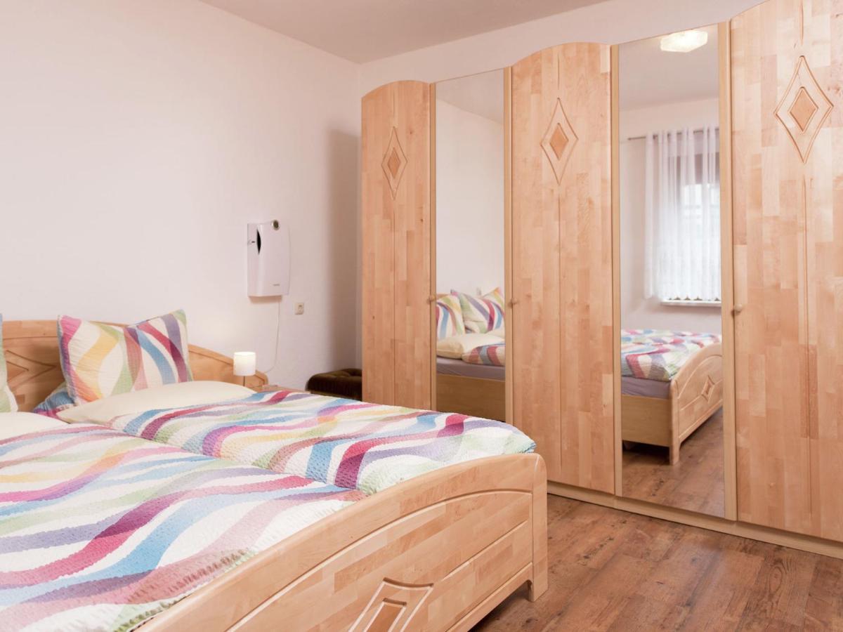 Cozy Apartment In Ore Mountains With Balcony Breitenbrunn  Εξωτερικό φωτογραφία